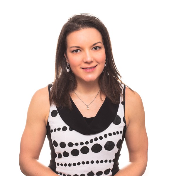 Dr. Mélissa Nadeau - Surrey Comprehensive Orthopaedics